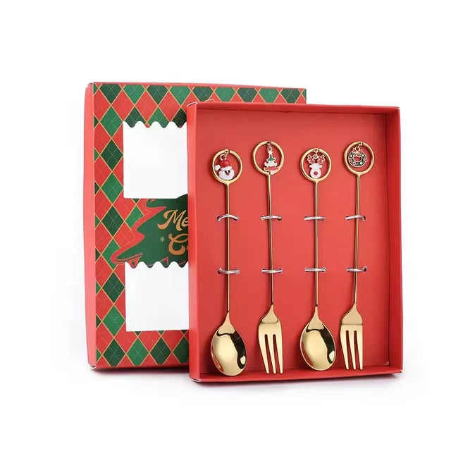 Festive Elk Dining Set